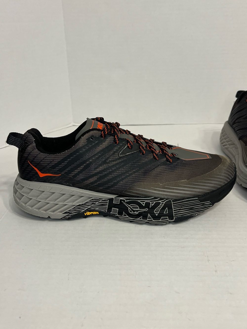 Hoka One One Speedgoat 4 in Dark Gull Grey / Anthracite Size 11 2E wide - Picture 5 of 11
